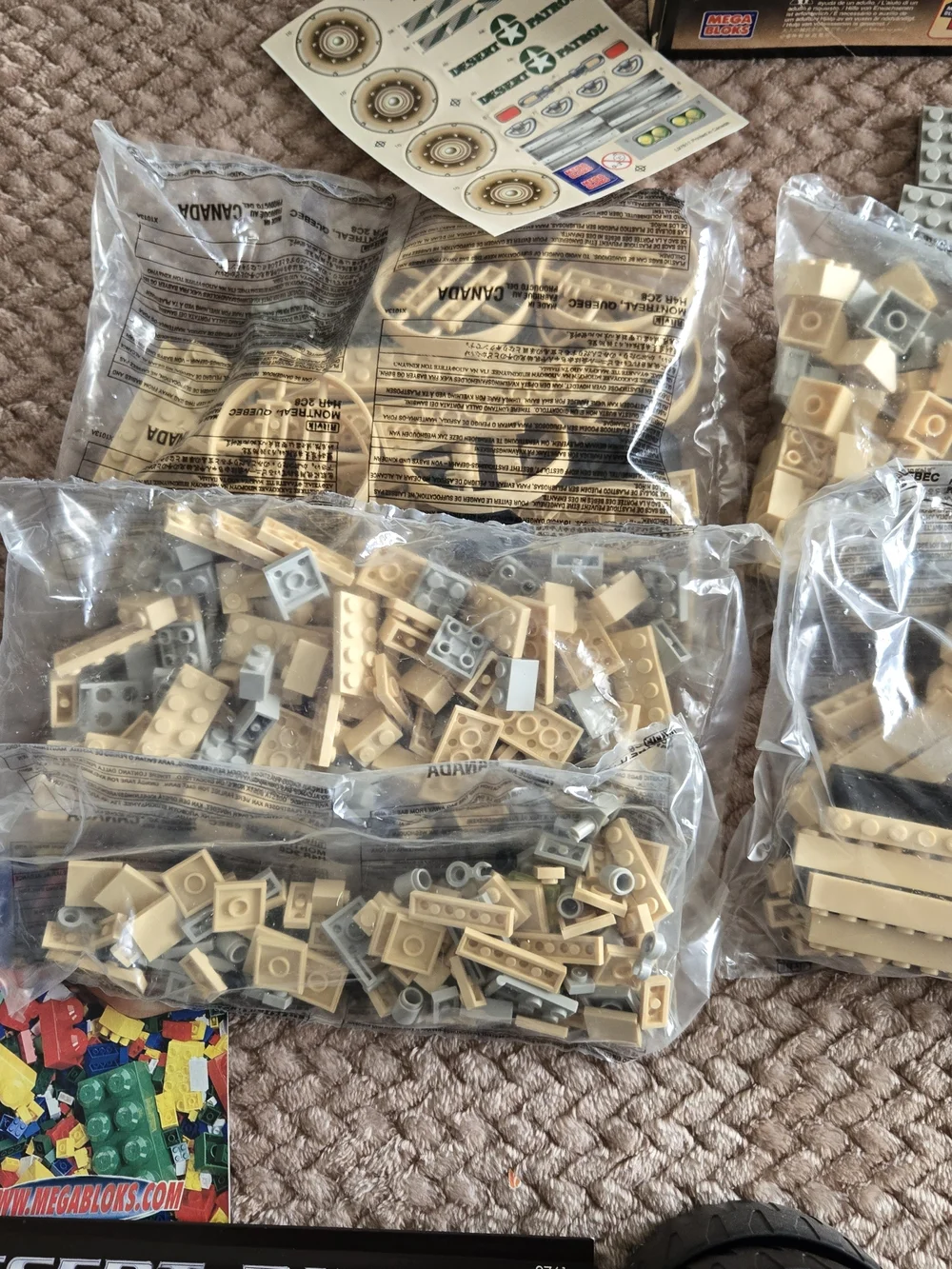 Mega Bloks Desert Patrol DP9761 660pc Military Vehicle Set w/Box Parts